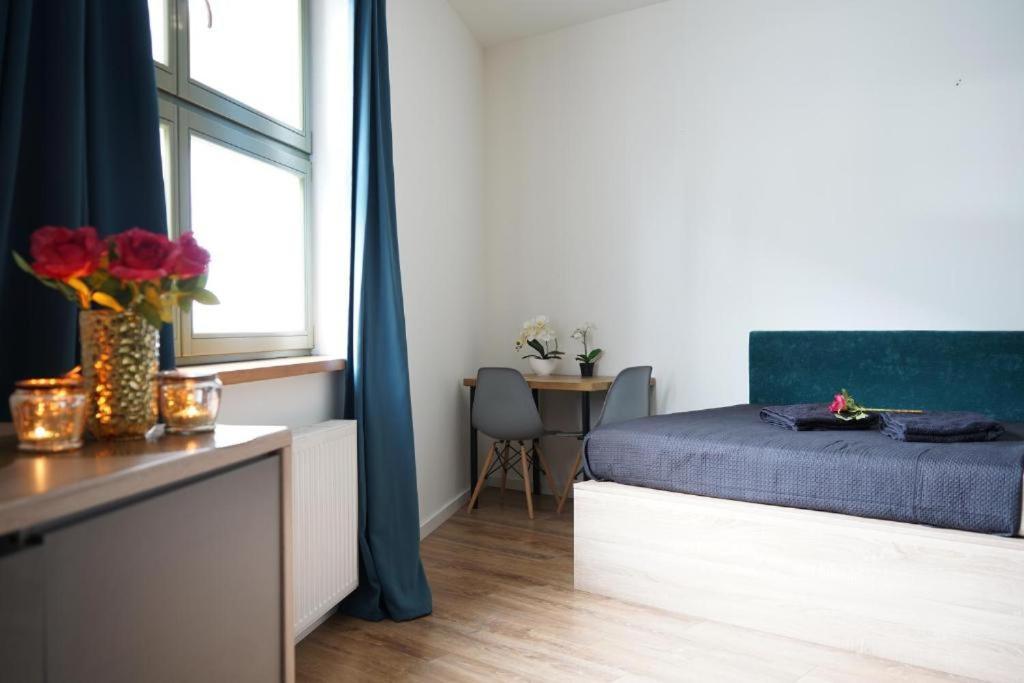 Relax Jacuzzi Apartment Krakow Exterior photo